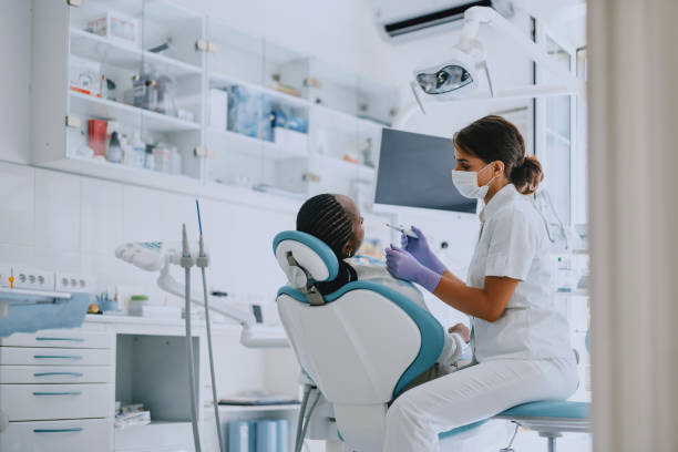 Best Invisalign and Clear Aligners  in Palm River Clair Mel, FL